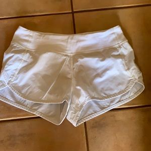 Ivivva by lululemon shorts white size 14 kids.